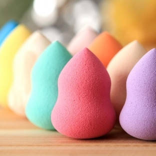 

Спонж Beauty blender фигурный