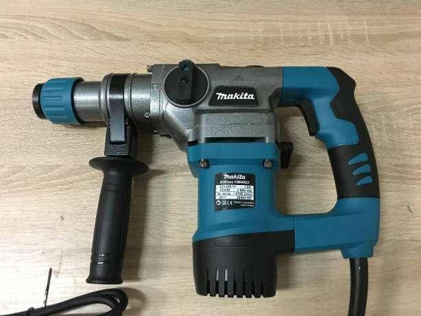 

Бочковый перфоратор Makita HM4002 гарантия 12 мес. 1500Вт 4,5 Дж
