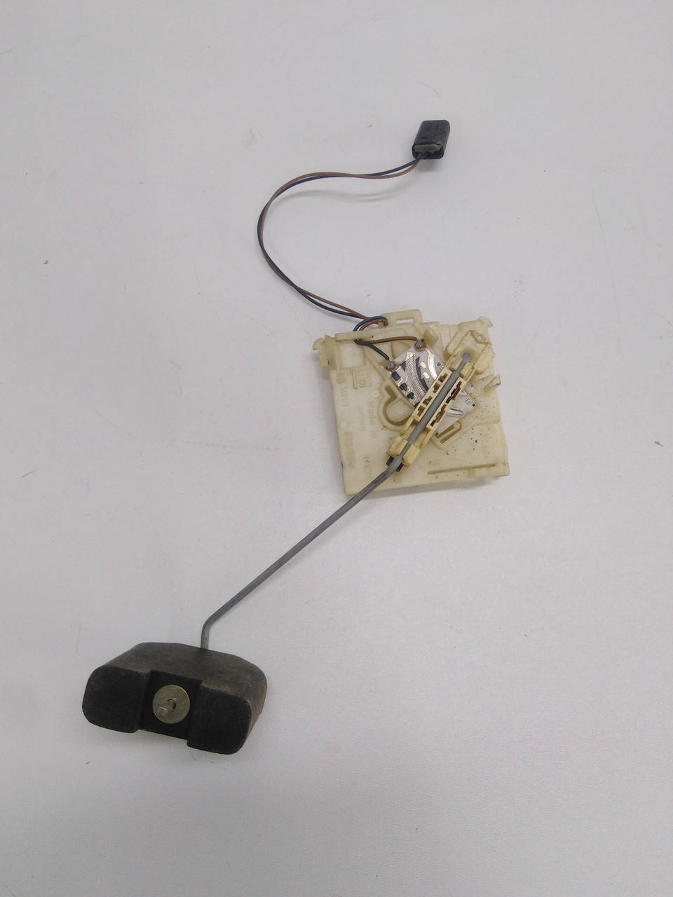 

Датчик уровня топлива Opel Astra G, Zefira A, Опель Астра, Зафира А. 90560129.