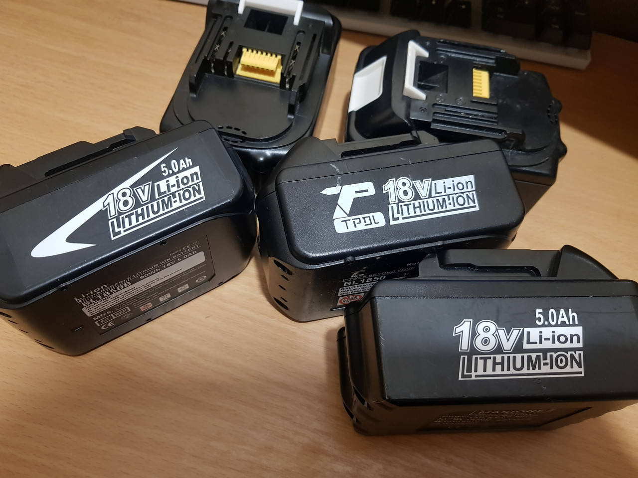 

Батарея, аккумулятор змінна для Makita 18V 5.0Ah з Німечиннни