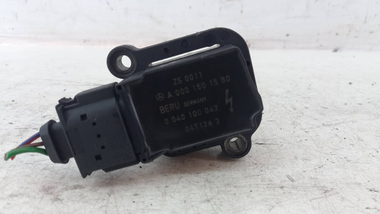 

Катушки зажигания Mercedes W203 1.8 2007 гг A0001501580