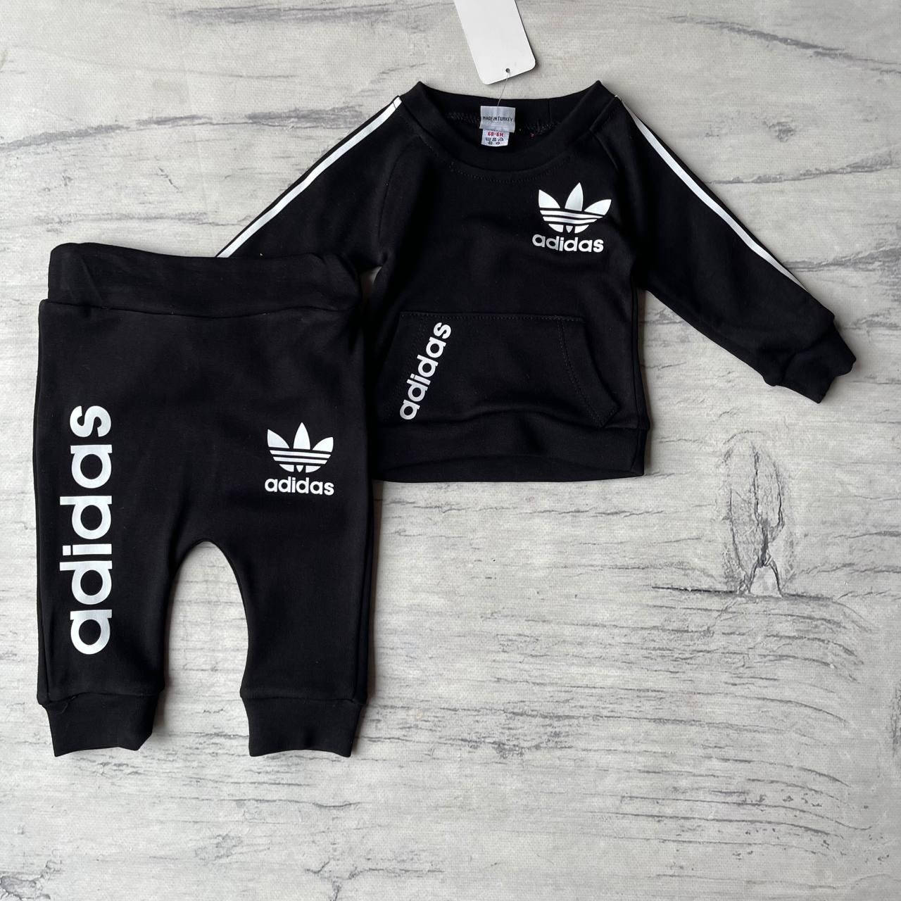 

Костюм на мальчика в стиле Adidas 609. Размер 68 см, 74 см, 80 см, 86 см, 92 см
