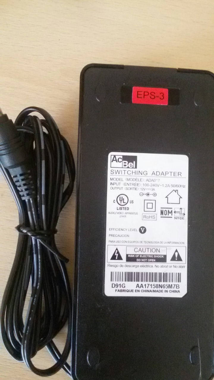 

Блок питания ноутбука 12В 3А