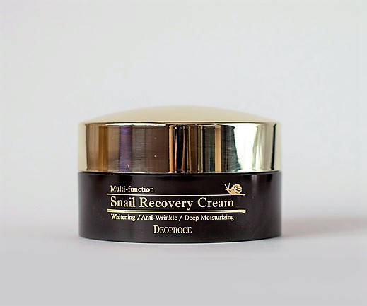 

Восстанавливающий крем с улиточным муцином Deoproce Snail Recovery Cream 100 мл.