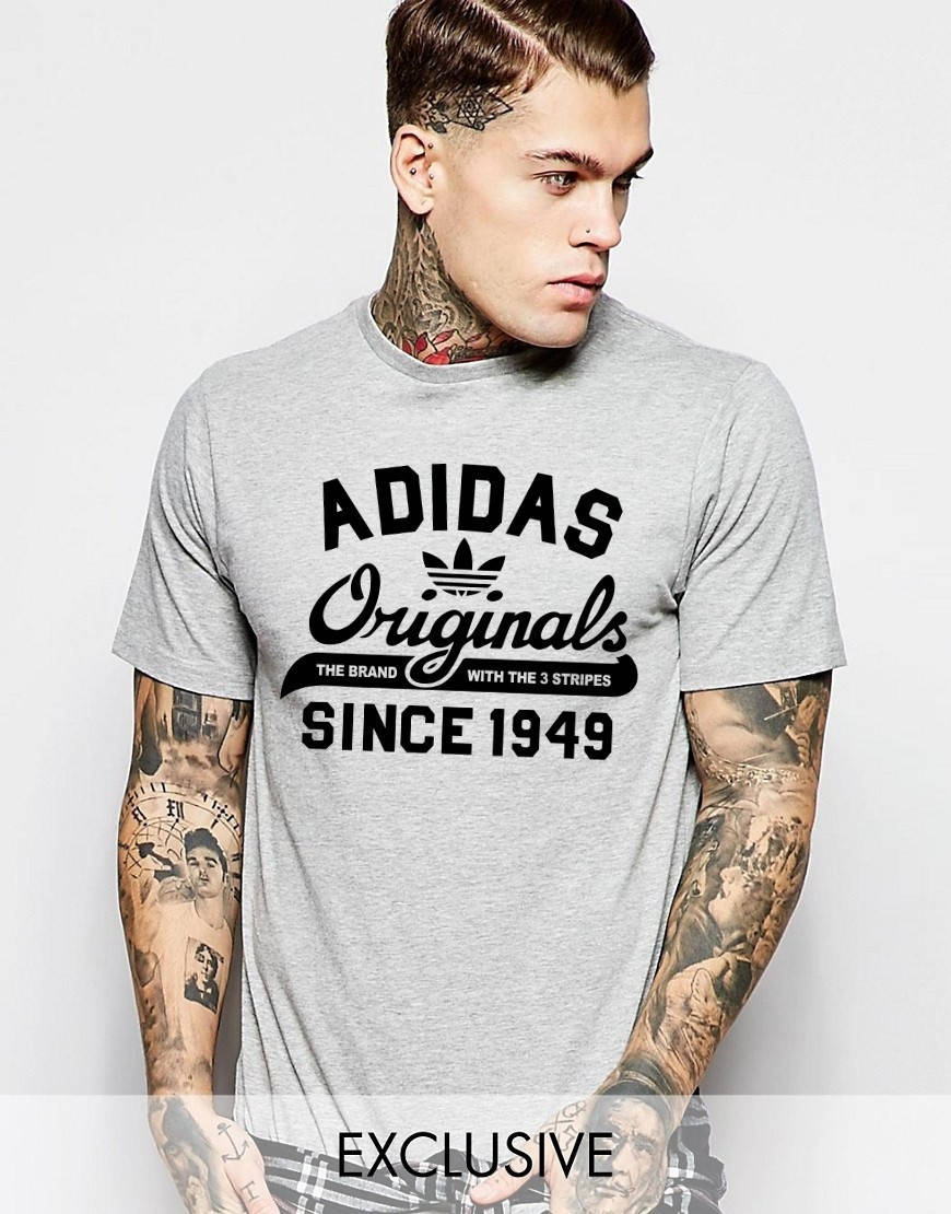 

Футболка Adidas Адидас Ориджинал серая чёрный лого