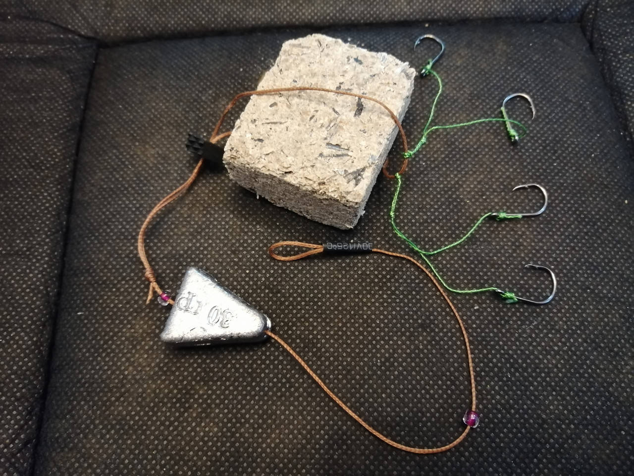 

Снасть Макушатник с макухой на петле