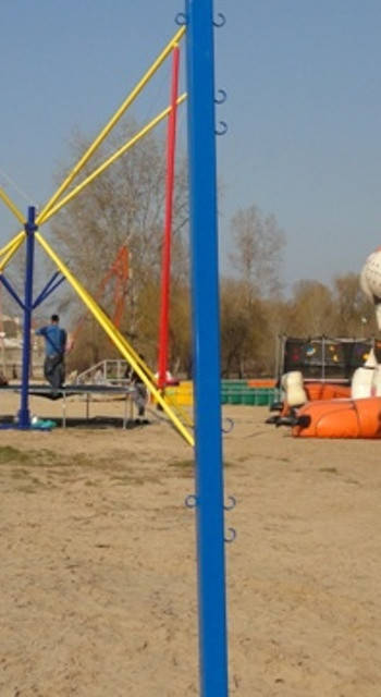 

Стойки универсальные для волейбола, бадминтона