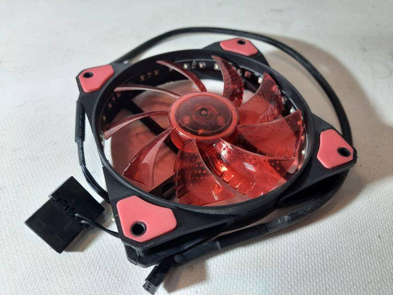 

БУ Вентилятор GameMax GMX-GF12R (1200об/мин, 23.4 дБ, 3pin + Molex, 120x120x25)