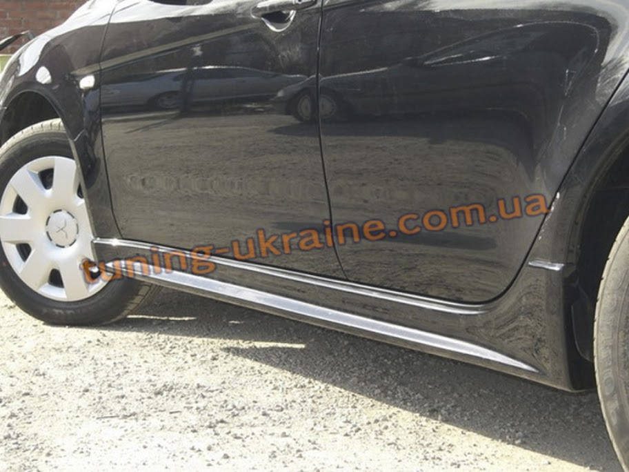 

Пороги из стеклопластика на Mitsubishi Lancer X 2007-2016 (Завод)