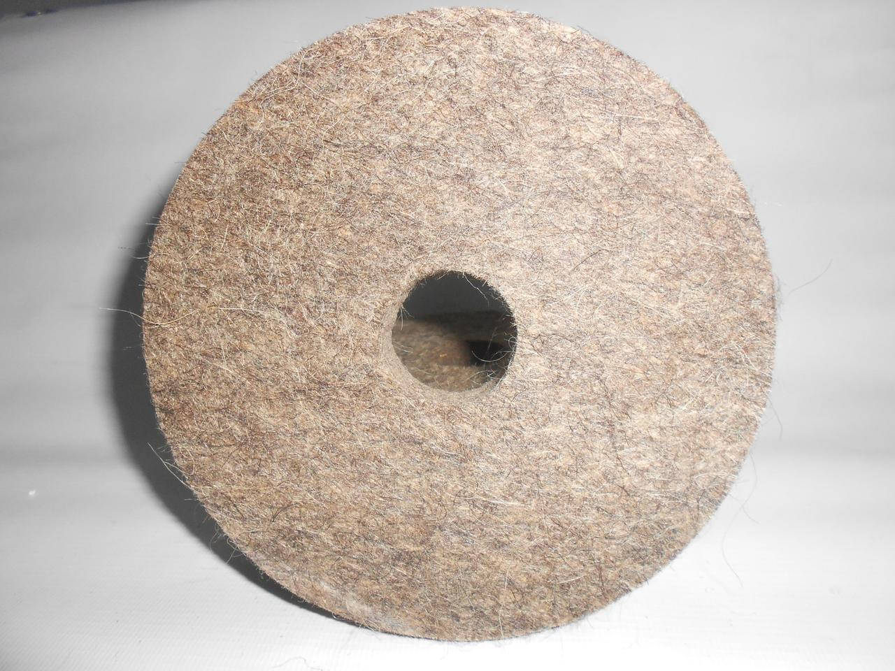 

Круг полировальный войлочный 200х16х45 мягкий