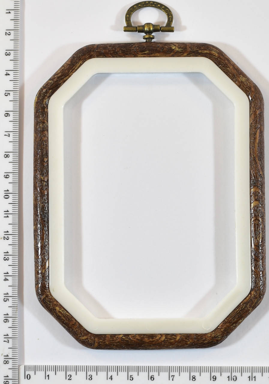 

Пяльца рамка прямоугольные 11*15см уп=1шт