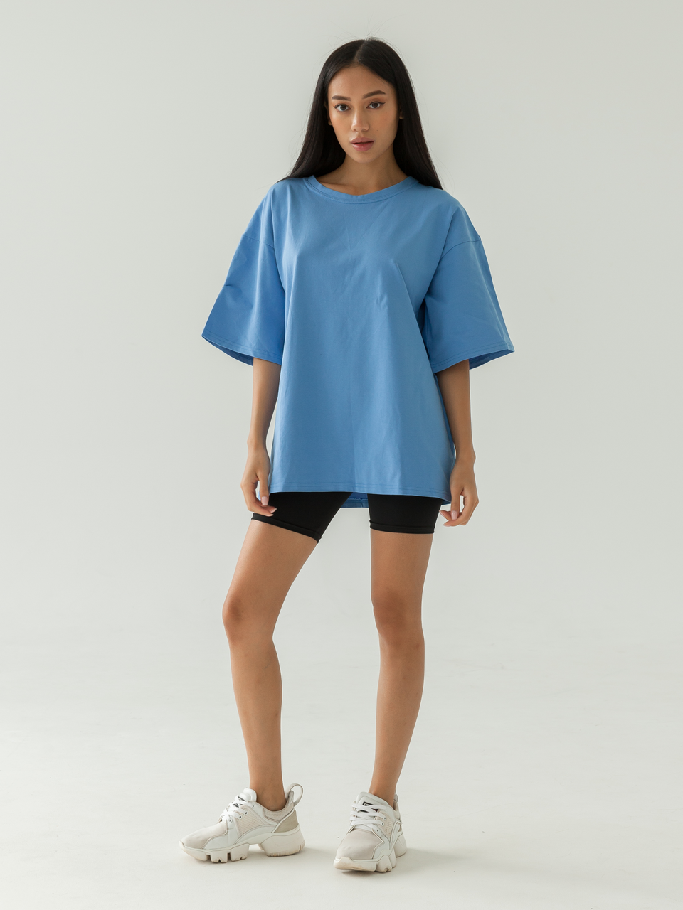 

Голубая спортивная футболка oversize NV Van