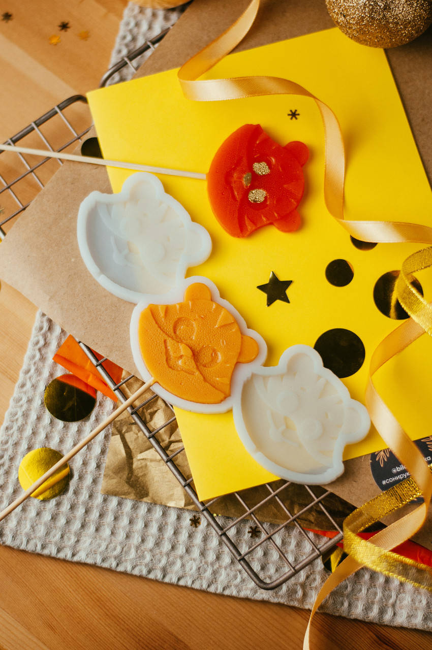 

Силиконовый молд для леденцов "Тигр мордочка"