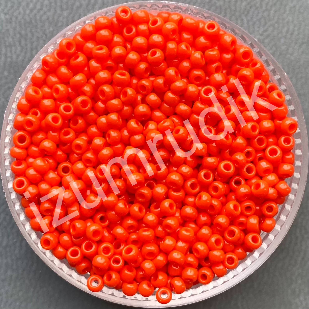 

Бисер круглый TOHO TR-11-50