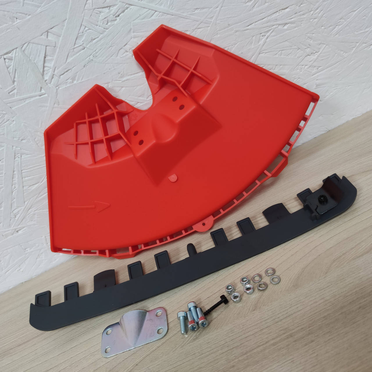 

Защитный кожух для Oleo-Mac Sparta 25 / 250Т,EFCO Stark 25