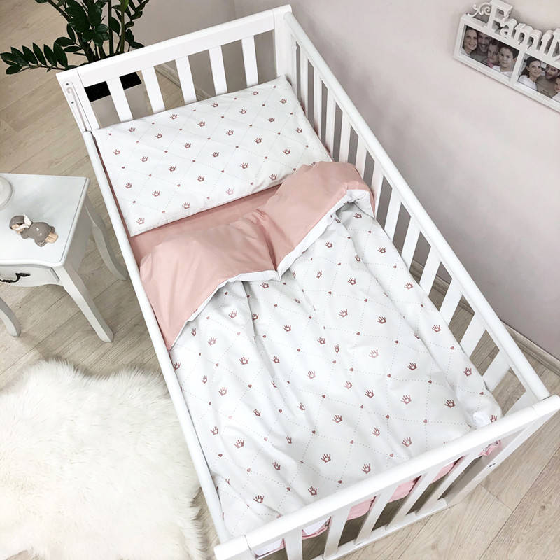 

Комплект сменного постельного белья в кроватку Короны пудра, Белый