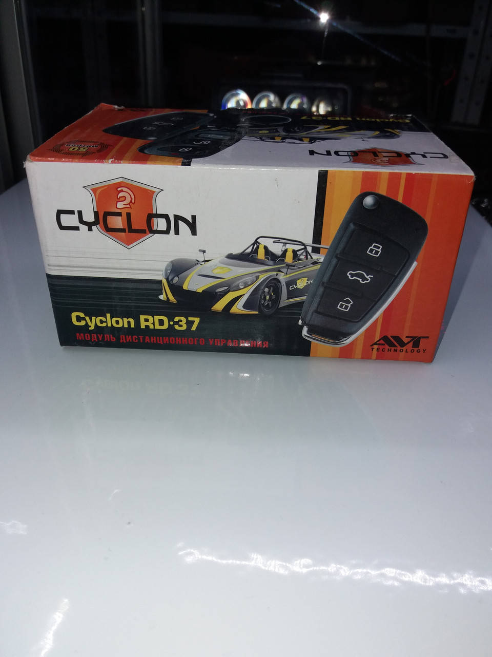 

Блок управления центральными замками CYCLON RD-37А