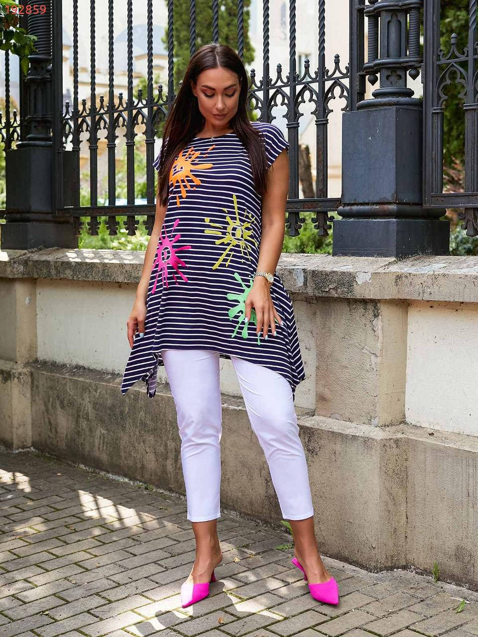 

Р. 48-58 Женский летний брючный костюм с асимметричной туникой большого размера, Синий/белый