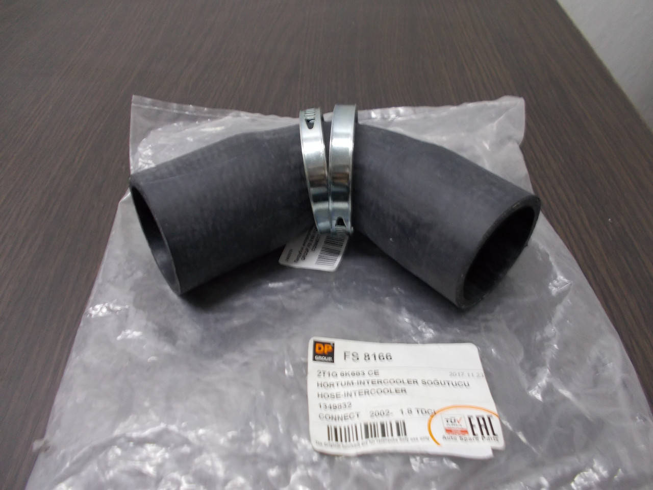 

Патрубок интеркулера DP GROUP FS 8166 FORD CONNECT