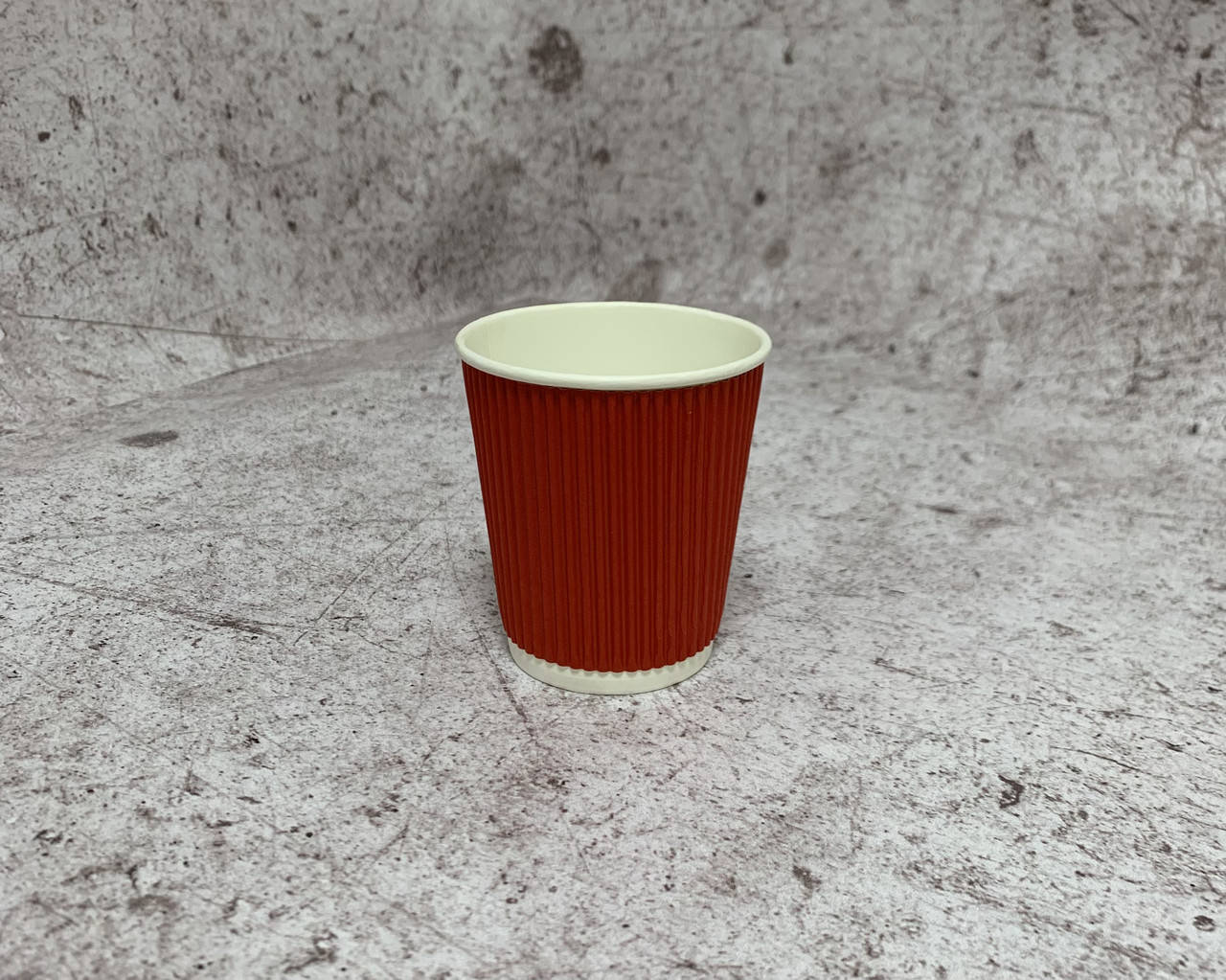 

Гофрированный стакан красный 180мл (30шт/уп) d-71