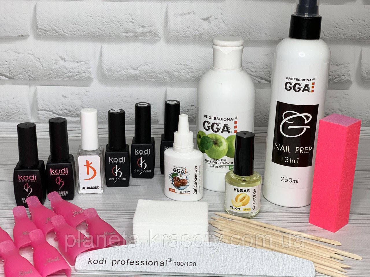 

Стартовый набор Kodi для покрытия гель лаком без лампы