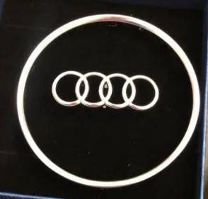 

Эмблема рамка накладка на руль airbag Audi A3 A4 A5 A6 A8 Q5 Q7, Серый