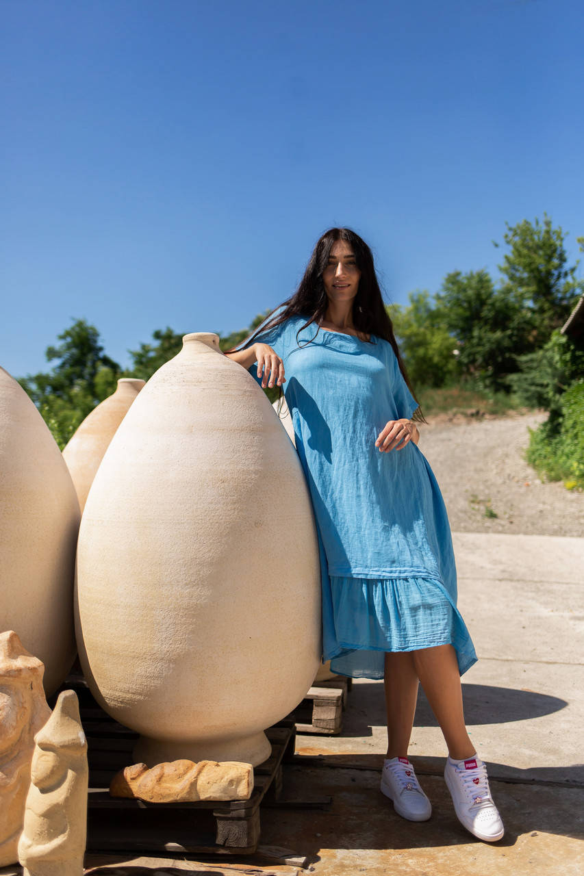 

Льняное свободное платье миди Италия  (9773) Голубое