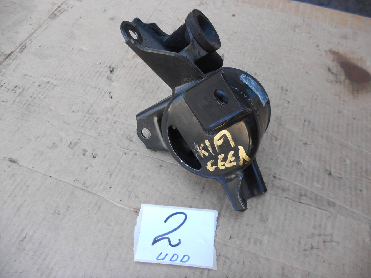 

Kia Ceed 2006-2012 подушка кпп коробки переключения передач левая