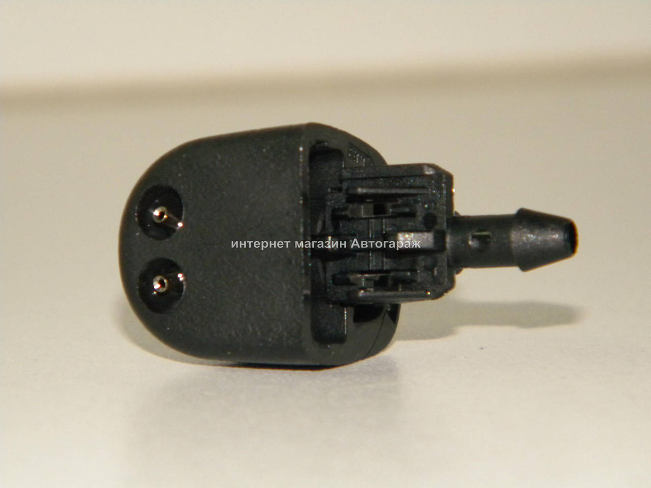 

Форсунка стеклоочистители на Рено Трафик 01-> — SEIM - 106690