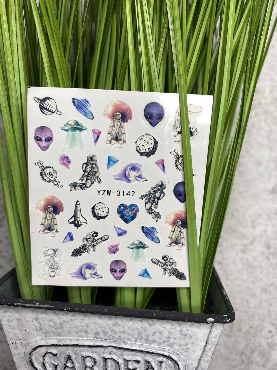 

Слайдеры для дизайна ногтей YZW-3142