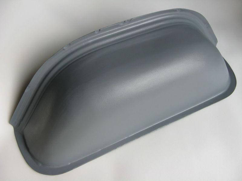 

Пластиковая накладка на колесную арку на Sprinter 313