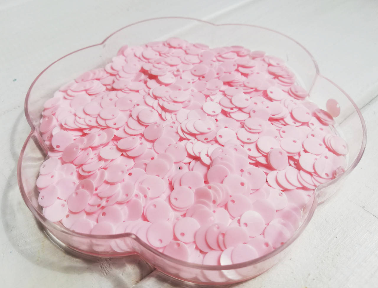 

Паєтки 6 мм з отвором збоку 5 г Baby Pink Індія