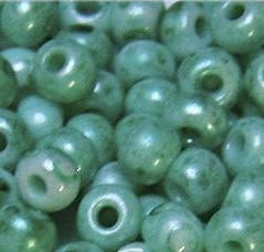 

Бисер Preciosa Для бижутерии 4014 / 26258 размер 4 Мелафир зелёная акварель Упаковка 5 грамм