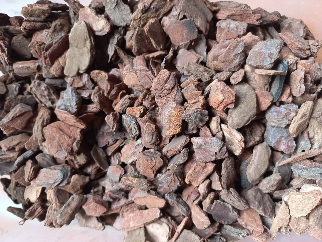 

Кора для орхідей 10-15 мм кора сосны лучистой 1 литр Кора для орхидей