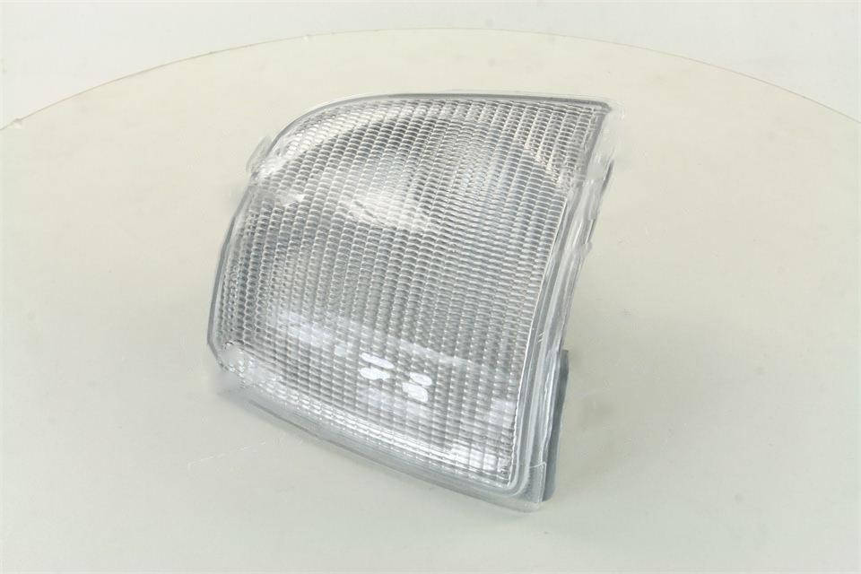 

Указатель поворота левый AUDI 100 -91 (TYC). 443953049