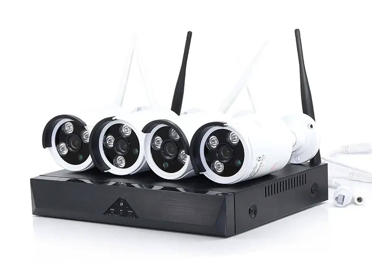 

Видеорегистратор DVR 4 камеры 8906ZL3-4 6шт 9601
