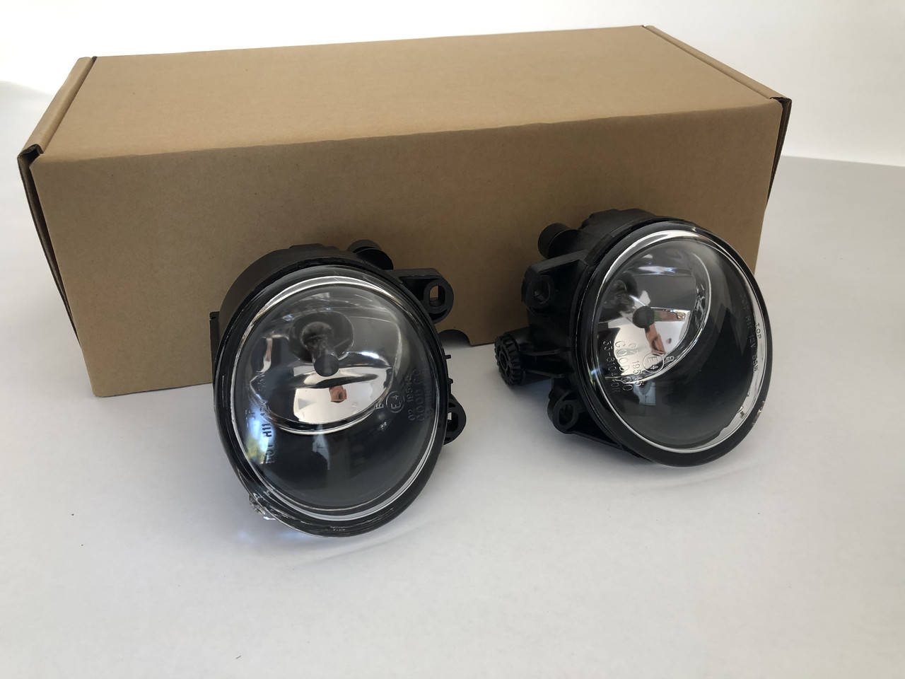 

Комплект противотуманных фар BMW F10 / F07 / F22 M-tech (Галоген)