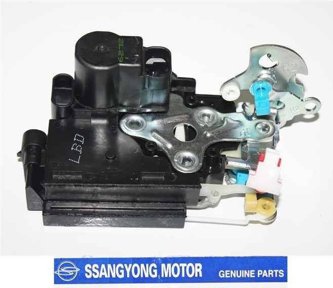 

Замок двери задней правой SsangYong Rexton 7132008003 7132A08003