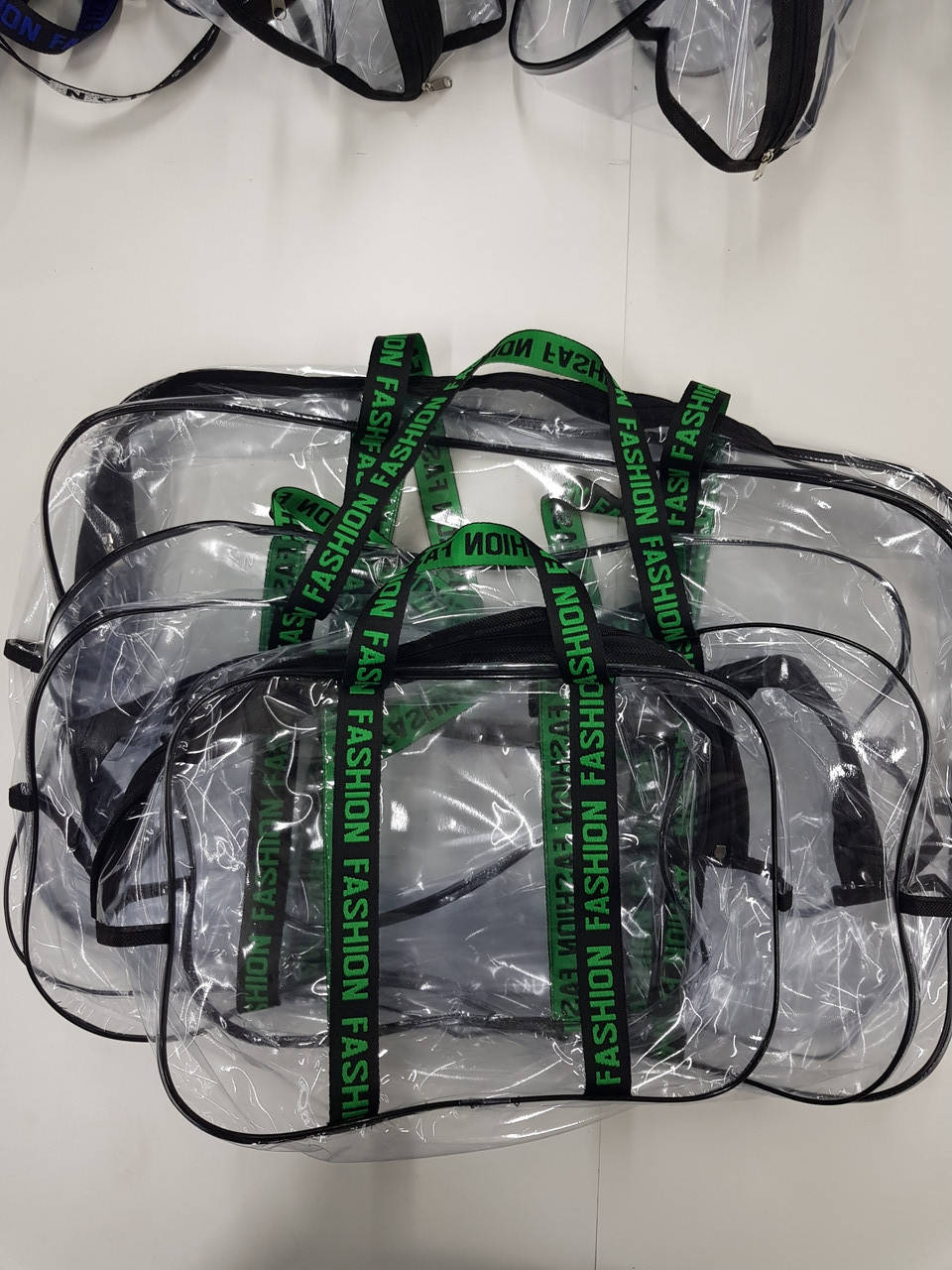 

Набор сумок в роддом light breeze