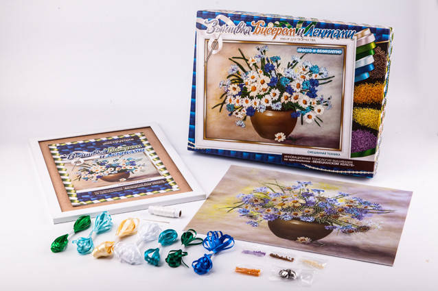 

Вышивка бисером и лентами 10, в кор. 39*29*5см