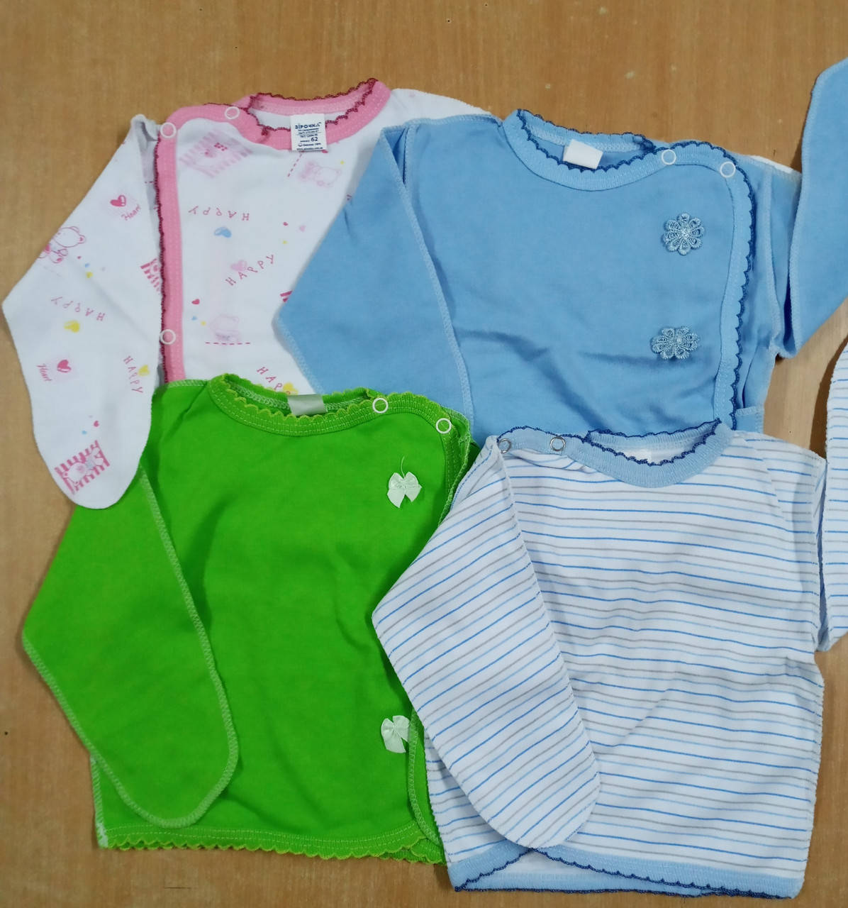 

Кофточка на кнопках р.62интерлок