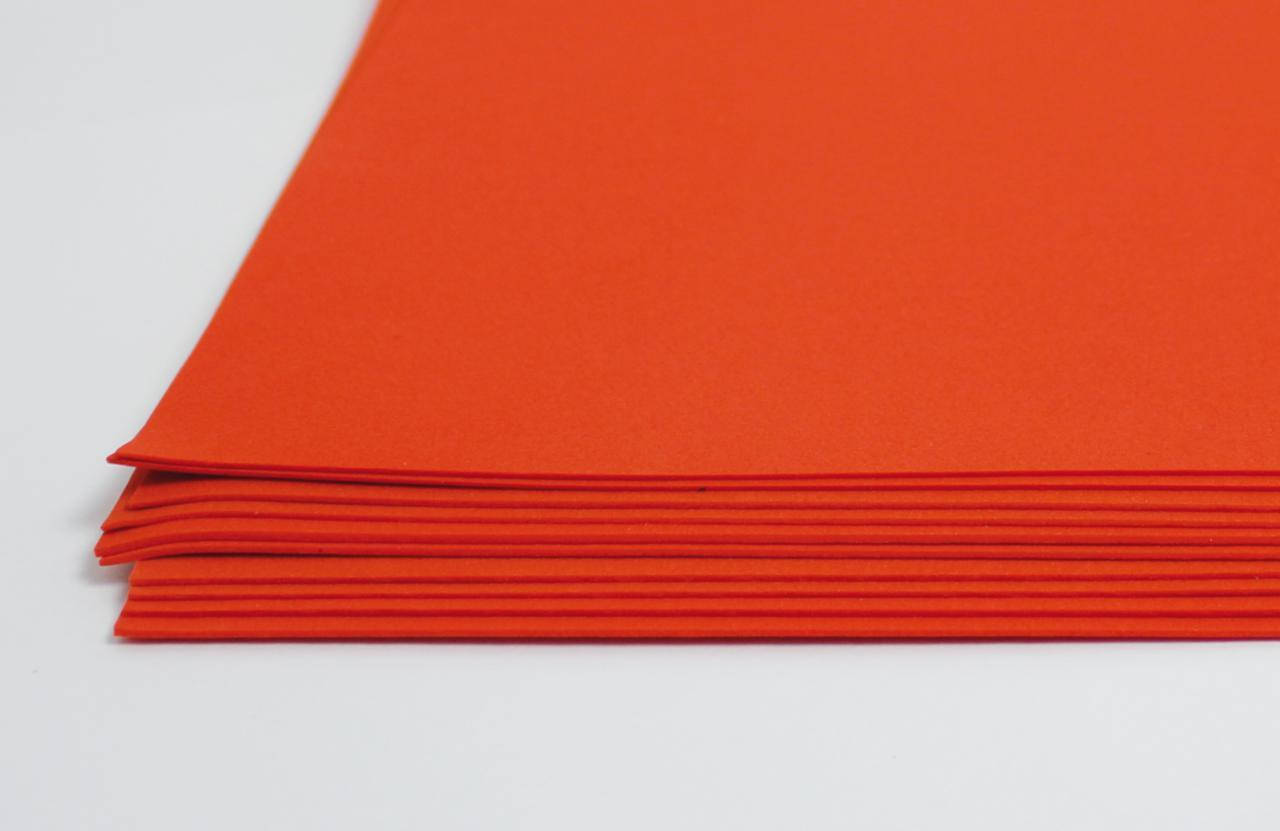 

Фоамиран 20*30см 1мм красный