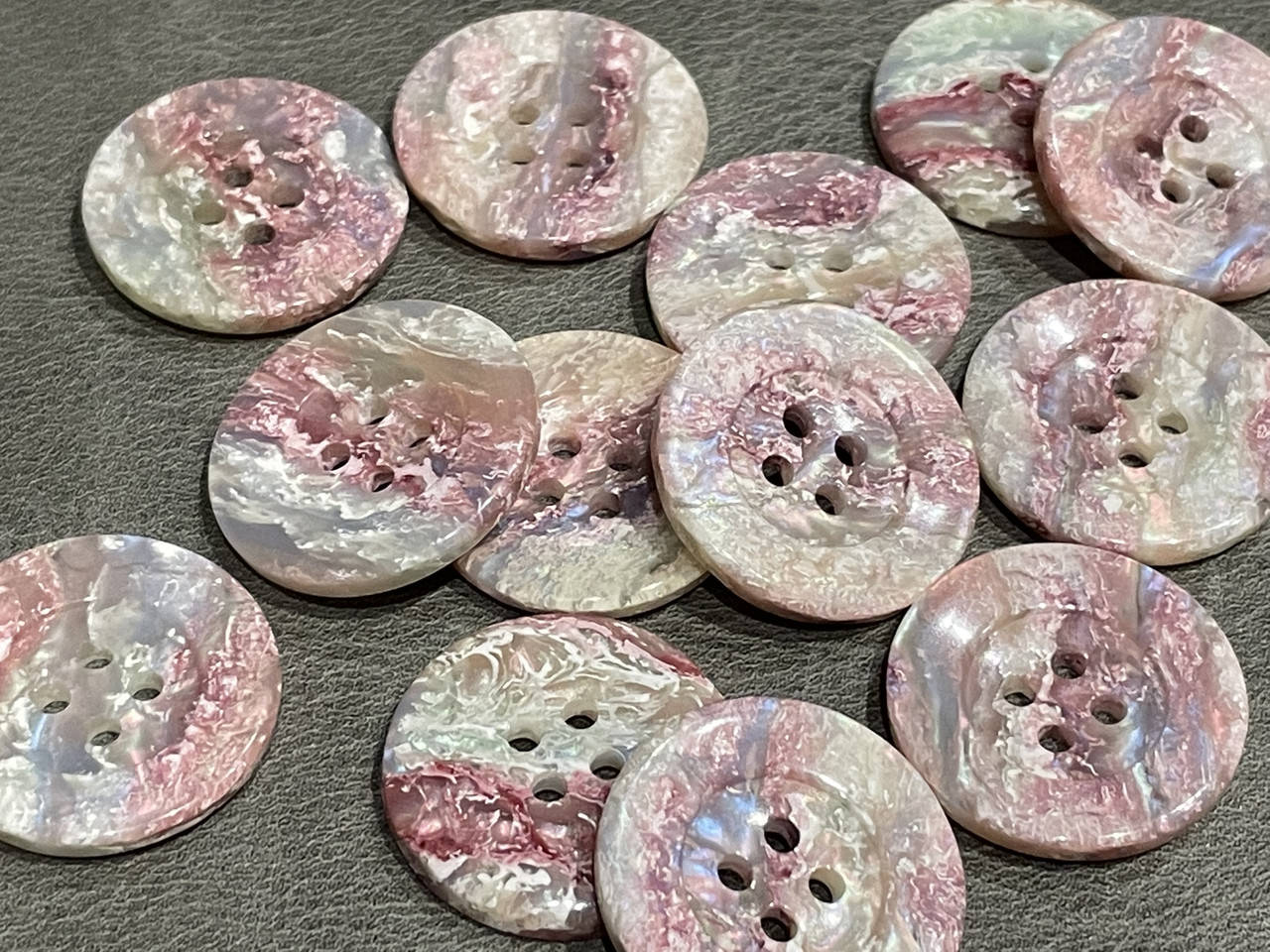 

Пуговица №1508