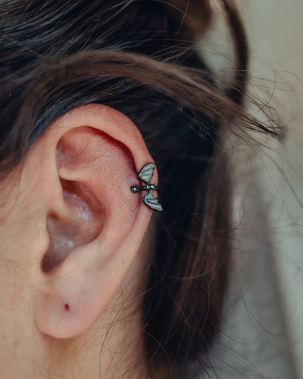 

Каффы Драконы, черные сережки без прокола 2 шт, оригинальные каффы, серебряное покрытие 925 пробы