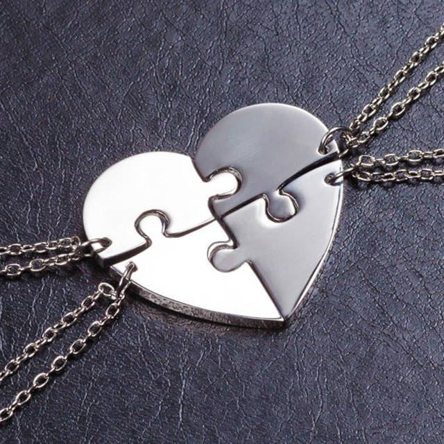 

Кулон сердце Для четверых парный кулон сердце для 4 друзей из стали