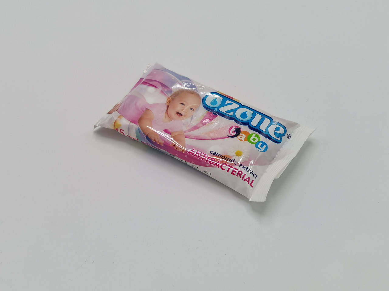 

Влажные салфетки ТМ Ozone "Детские" с экстрактом ромашки 15шт