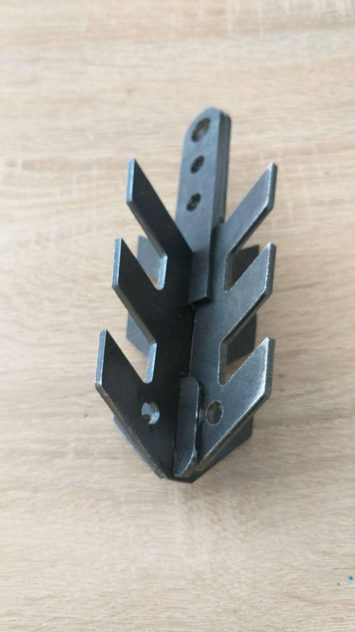 

Крюк-кошка саперная травяная разборная Safety