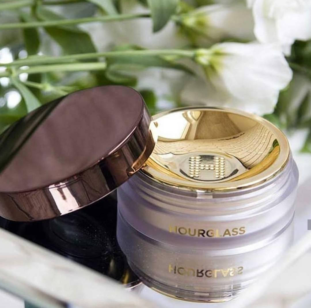 

Рассыпчатая фиксирующая пудра Hourglass Veil Translucent Setting Powder 10.5g