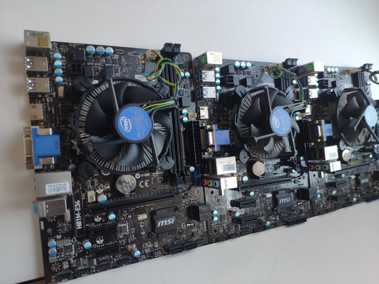 

Материнська плата s1150 MSI H81M-E34 + кулер