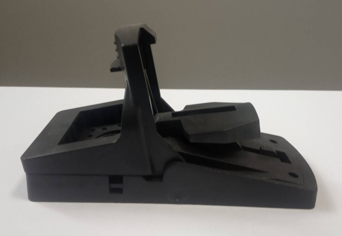 

Пластиковая мышеловка прищепка